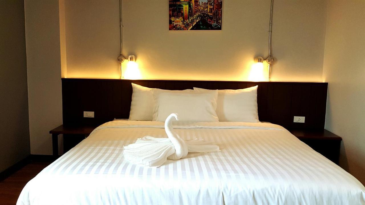 Room2U Hat Yai Eksteriør billede